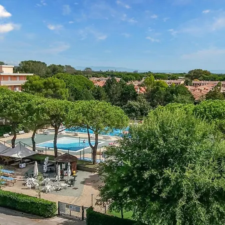 2 Bedroom Lovely In Bibione